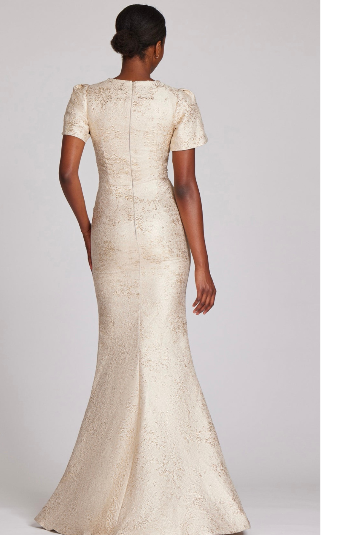 Jacquard Beac Collar Short Sleeve Gown - Park Lane Styling & Consulting